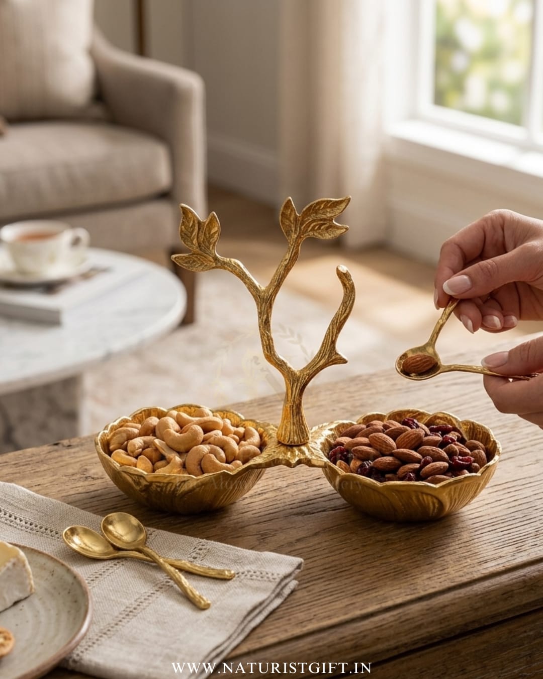 Leaf Botanical Nut & Snack Server