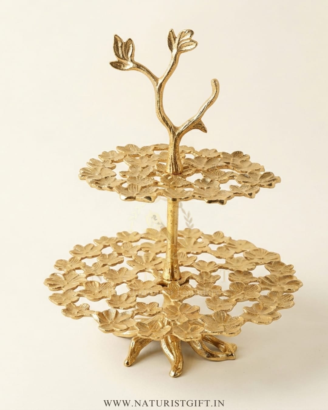 Nature's Golden Cupcake Woodland Tree Stand - Image 2