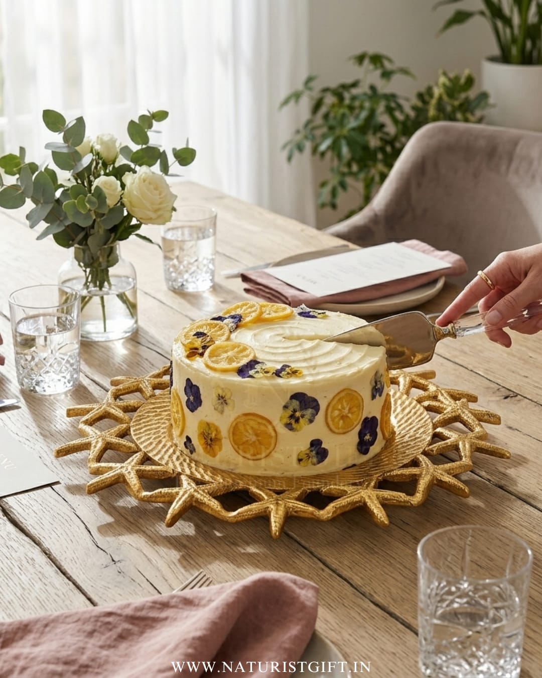 Gold Starfish Cake Stand 9 Inch - Elegant Coastal Design | Aluminium Serving Stand